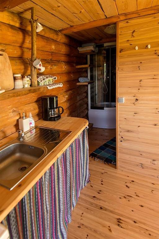Veskikivi Holiday Home Maebe Экстерьер фото